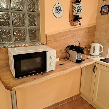 Apartments Coral, Klimno, Island Krk Экстерьер фото