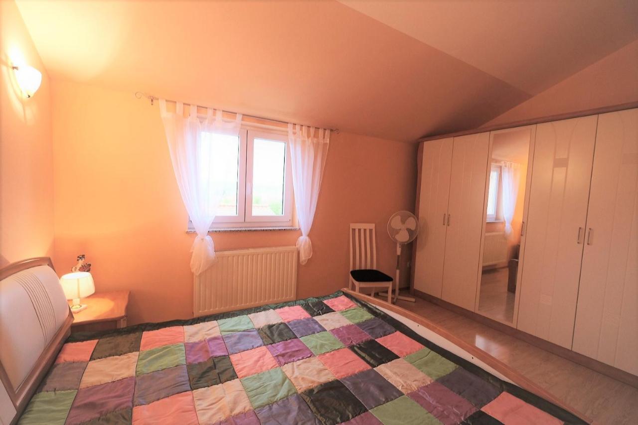 Apartments Coral, Klimno, Island Krk Экстерьер фото