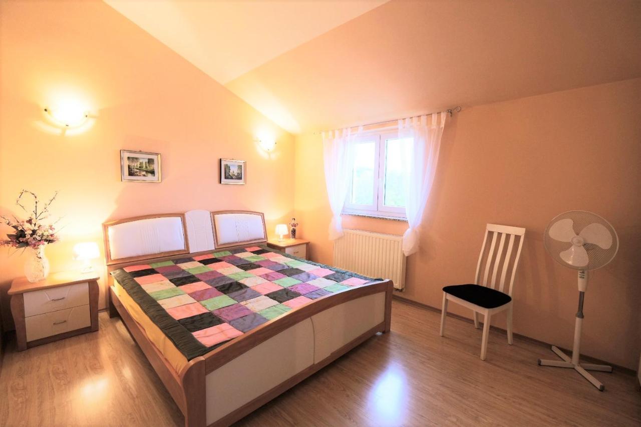 Apartments Coral, Klimno, Island Krk Экстерьер фото